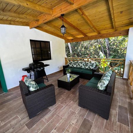 Jarabacoa Villas With Private Pool And Parking Екстер'єр фото